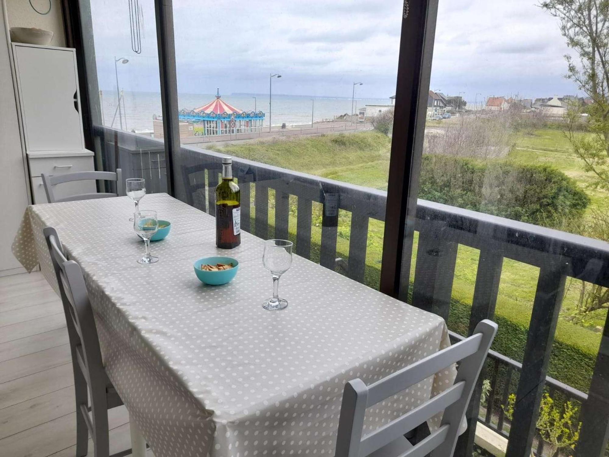 Appartement Refait A Neuf Avec Loggia Et Parking, A 2 Pas De La Plage Et Des Commerces - Fr-1-712-7 Villers-sur-Mer Eksteriør bilde